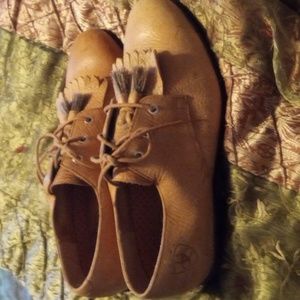 Beautiful Ariat loafers